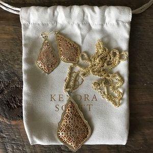 Kendra Scott Rose Gold / Gold Earring Necklace Set